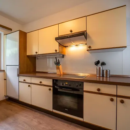 Chalet 532 *